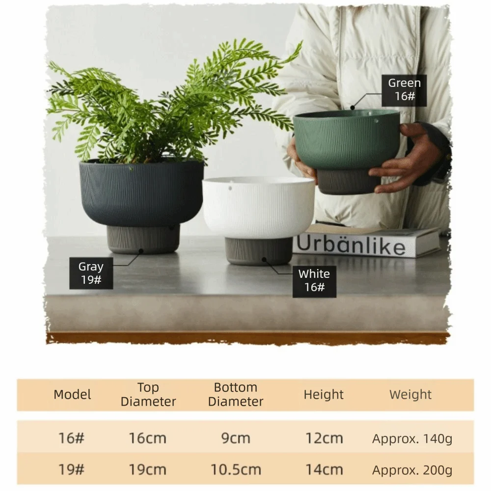 pots plante suspendus auto arrosants rayures verticales chaînes métalliques blanc vert gris moderne