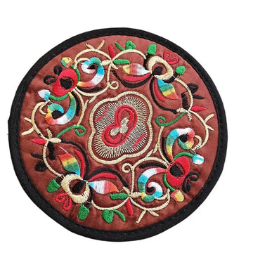 serviettes table traditionnelles broderie florale bleu noir vert rouge jaune rose opaques set table