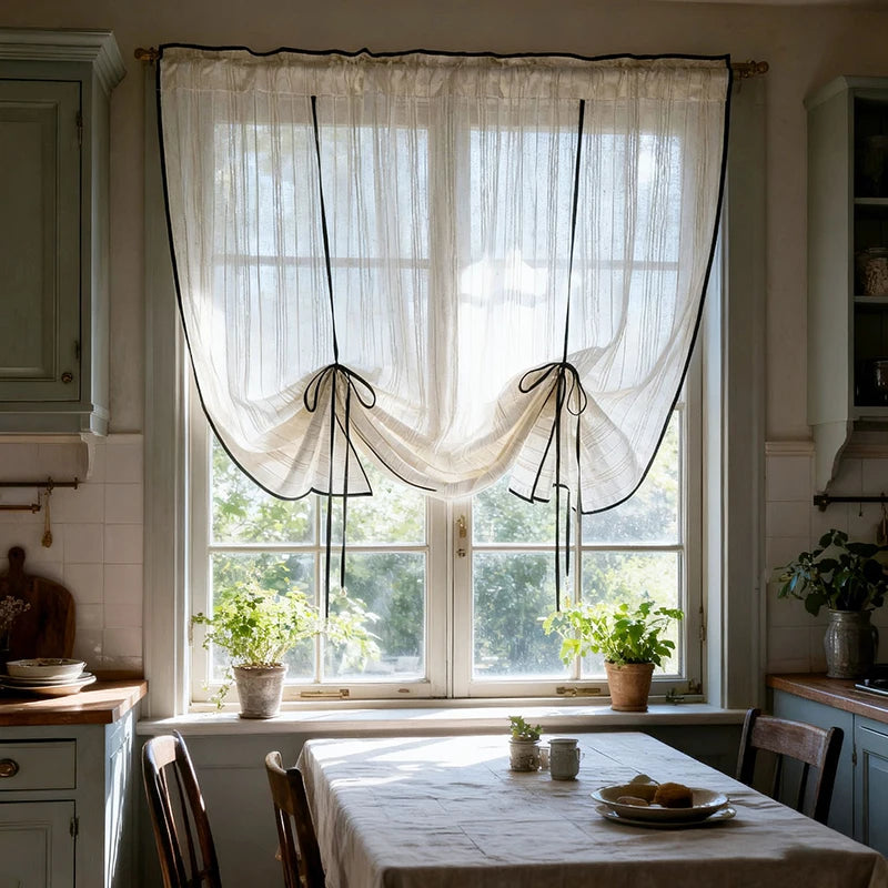 rideau blanc cassé transparent rustique tissu texturé fenêtre extérieure chambre salon