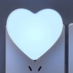 veilleuse nuit led blanc jaune rose coeurs moderne minimaliste adhésif économique flux lumineux