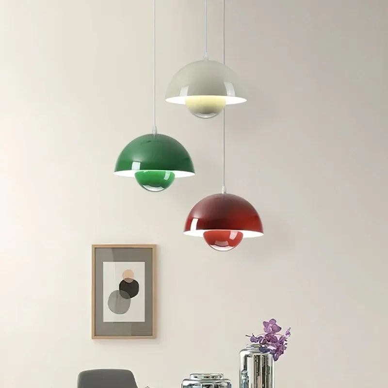 suspension lumineuse moderne sphérique métal jaune rose rouge vert beige doré