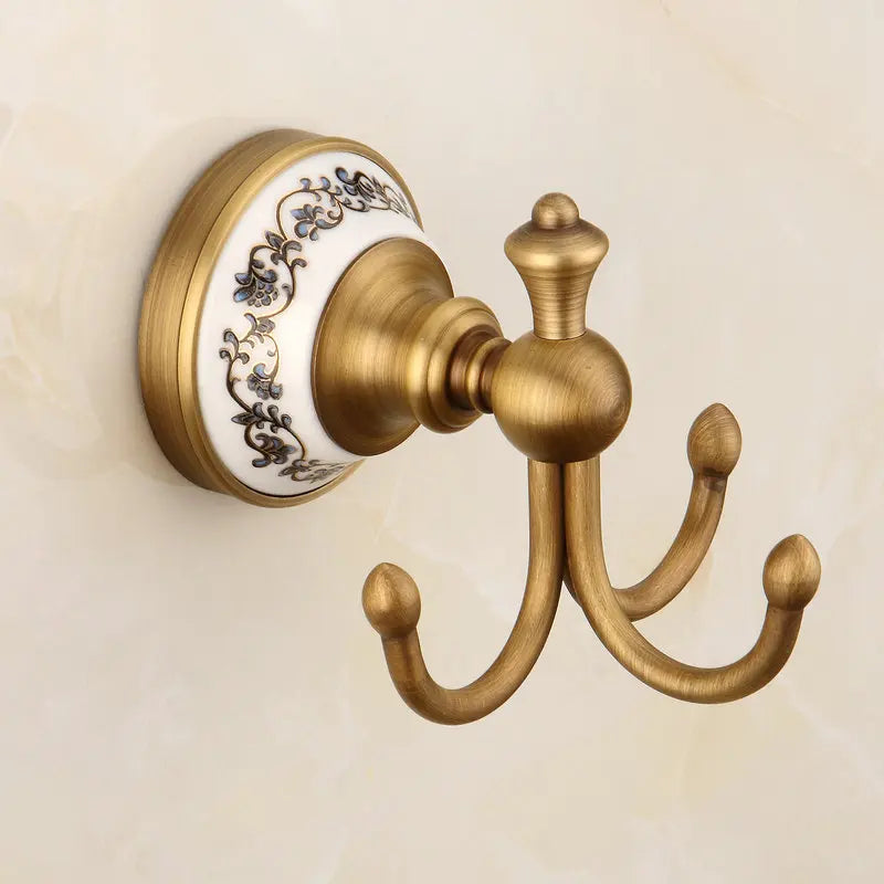 accessoires salle bain or motif floral classique porte serviettes brosse toilette porte sèche cheveux