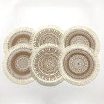 Set de table jute avec boules de fourrure