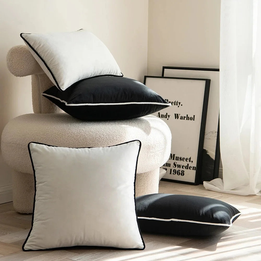 housse coussin carrée teint uni blanc noir zip doublure blanche classique deco canape tente