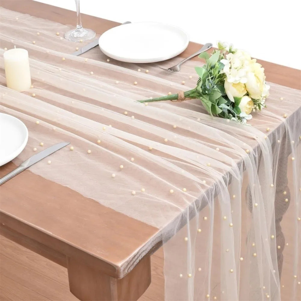 nappe décorative rose blanche couteaux fourchettes verres bougies semi transparent festive élégante plissée tissu