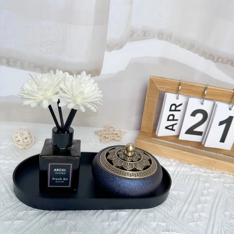 plateau ovale silicone blanc noir rangement cosmétiques bijoux moderne minimaliste