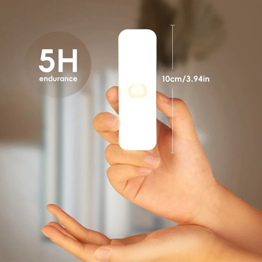 lampe led rechargeable usb aimantée veilleuse moderne blanc atmosphère rectangle chambre cuisine armoire placard