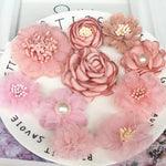 décoration intérieure fleurs artificielles violet bleu gris rose tissu romantique occasion mariage anniversaire