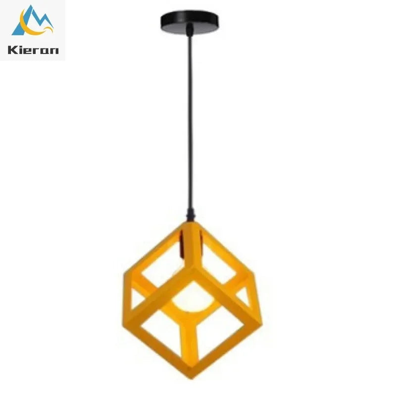 lampe suspendue moderne structure géométrique carrée verte bleue blanche jaune rouge