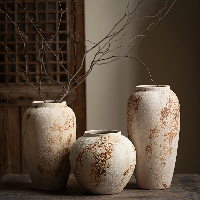 vases céramique rustique vintage branches sèches fleurs séchées aspect vieilli effet craquelé marron foncé