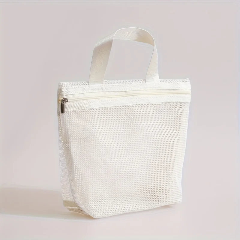 sac toilette transparent tissu maillé rose bleu marine beige simple minimaliste porte accessoires voyage