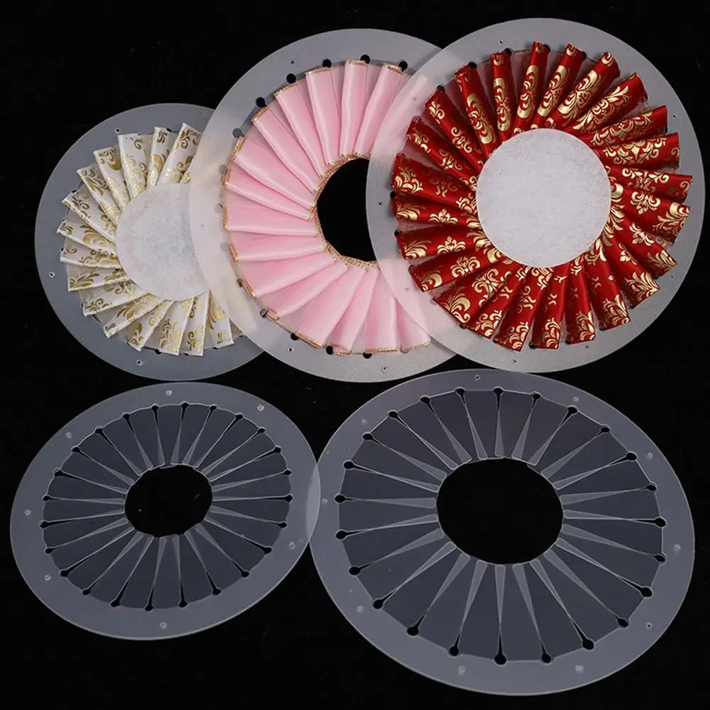 outils fabrication décoration florale plastique transparent rose rouge doré blanc gris étoiles motifs artisanal