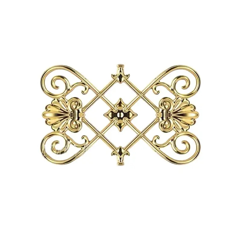 ornement métallique doré floral art nouveau baroque fixations invisiblesextérieur maison deco porte fleuri geometrique