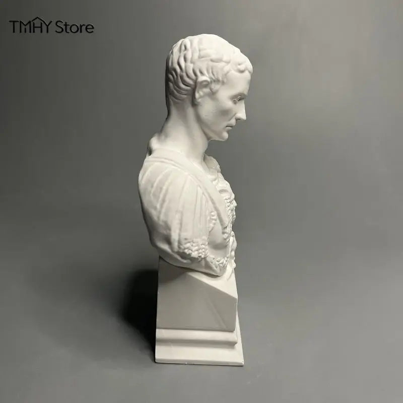 statue blanche buste romain armure antique ciment socle multiple décoration intérieure classique européen