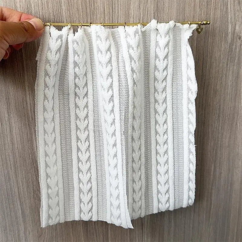 rideau poupée or blanc accessoires poupée classique fixations rubans tissu épais rayures gris