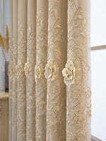 rideau classique brodé floral fin dentelle semi transparent beige clair fenêtre française polyester tat