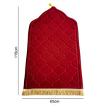 tapis géométrique moderne élégant vert clair bleu marine rouge rose gris clair franges dorées