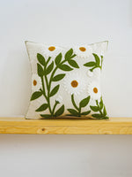 housse coussin motif floral brodé lilas marguerites tissu polyester opacité décoratif chambre lit