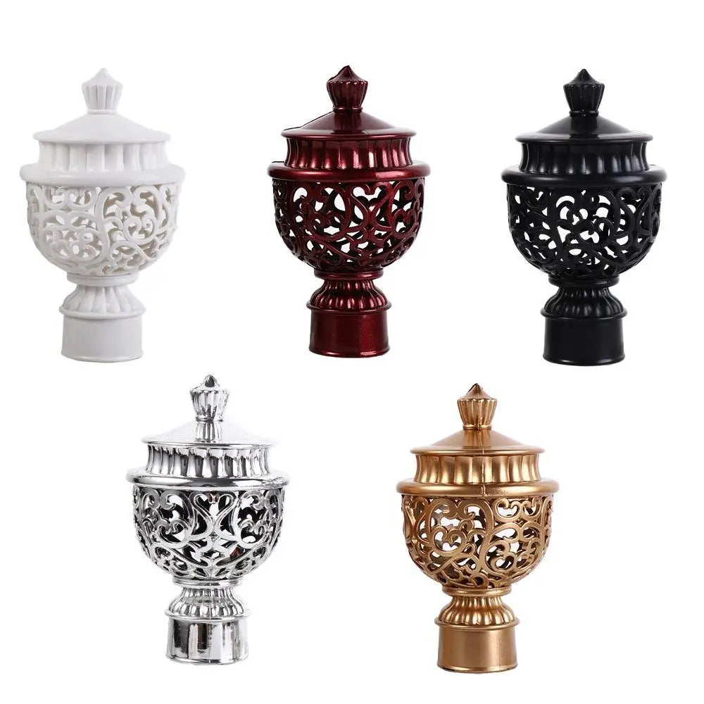 pommes rideau blanc argent rouge doré noir ajourées motifs floraux élégant classique