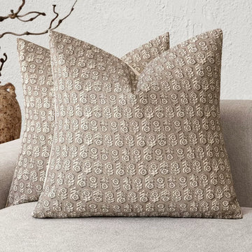 housse coussin décorative imprimé floral beige moderne canapé salon maison intérieur