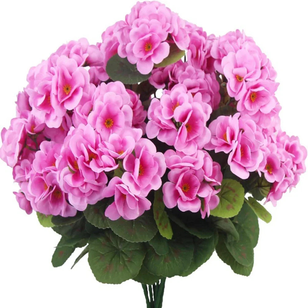 décoration intérieure bouquet fleurs artificielles rouge bleu rose jaune magenta multiples pétales feuilles vertes
