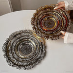 assiettes decoratives argent doré ornements floraux geometriques classiques table dessert bijoux