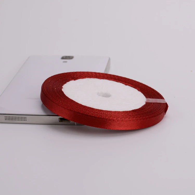 ruban satin rouge uni opacité bobine décoration mariage emballage cadeau artisanal unique 75mm 22mètres