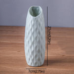 vase decoratif moderne bleu clair blanc rose texturé minimaliste table fleurs artificielles