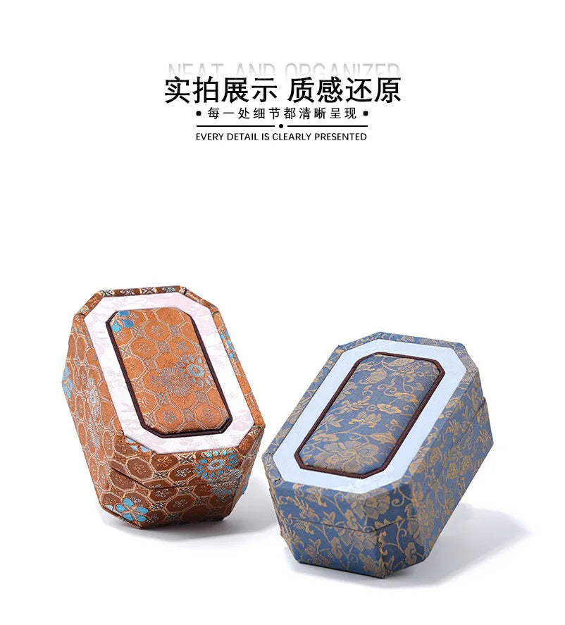 boîtes bijoux velours floral classiques orange bleu rouge élégantes femmes mariage