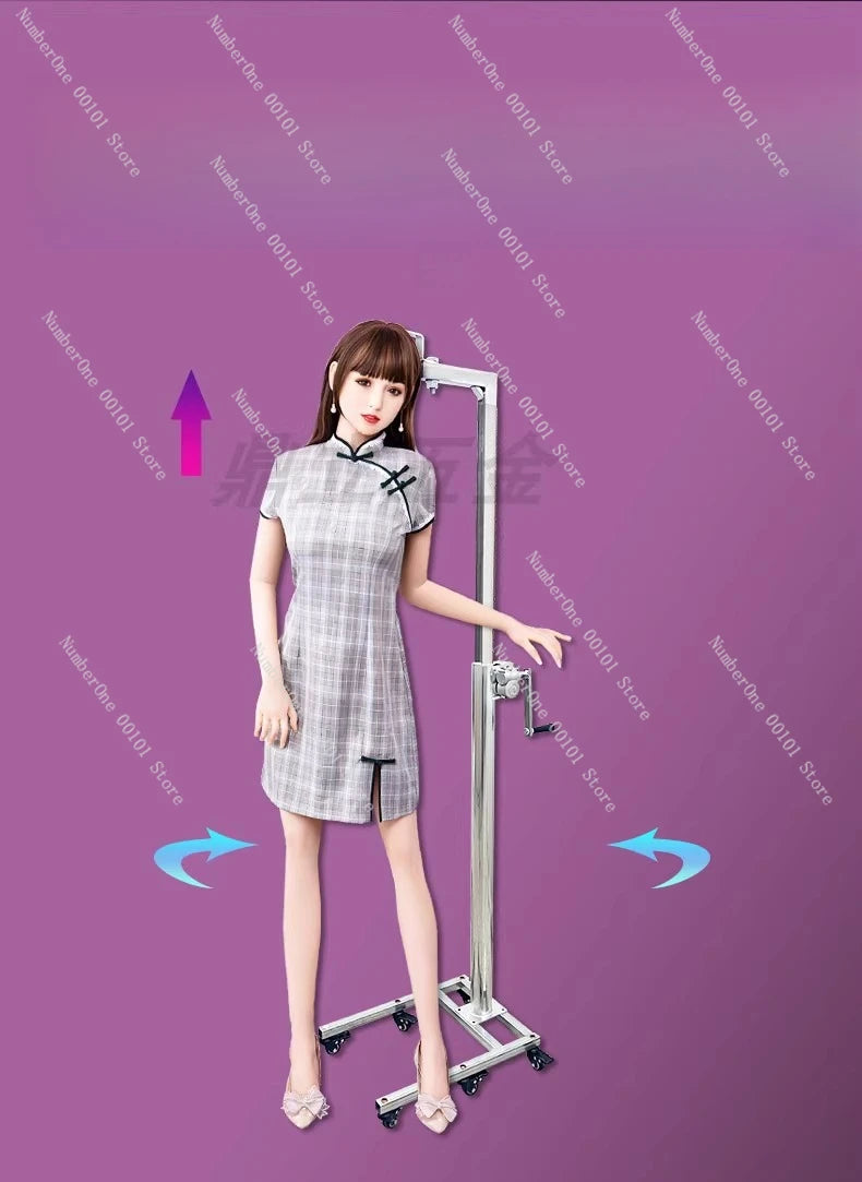 support mannequin argenté moderne roulettes vis ajustables six roues