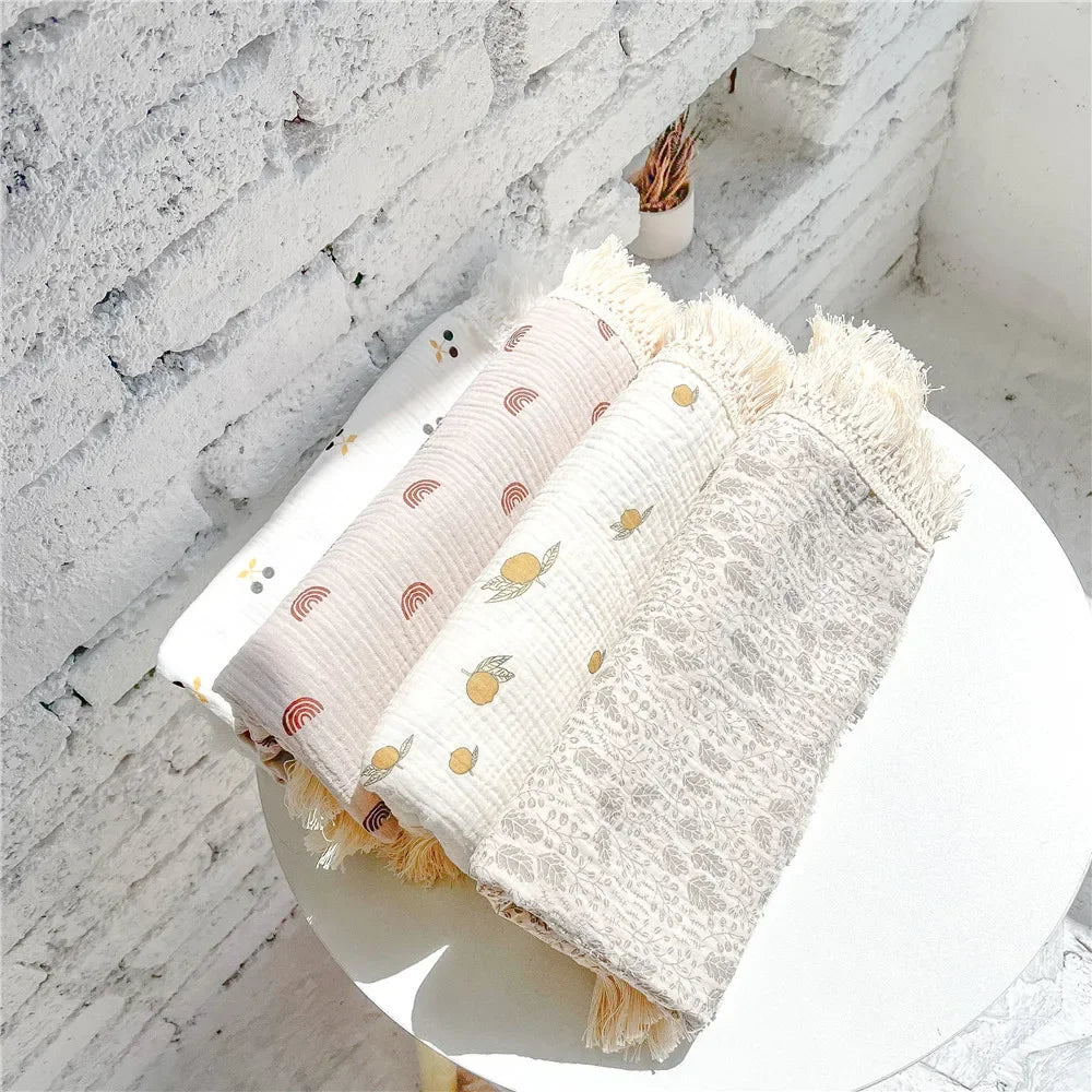 couverture bébé coton rayures pois étoiles lunes fleurs blanc beige rose gris franges anneaux