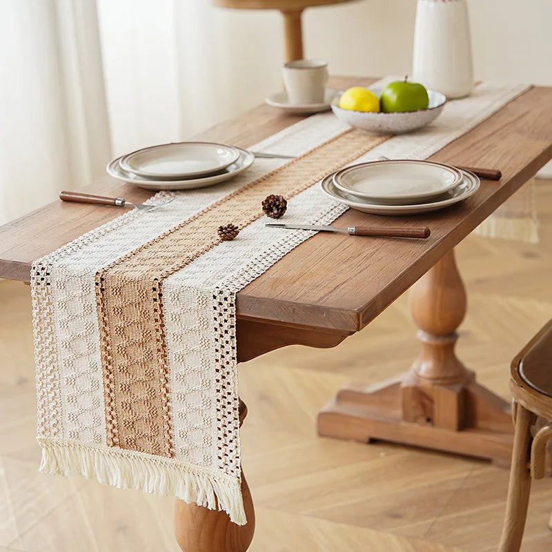 chemin table tressé rustique bohème beige marron blanc franges noel halloween pâques