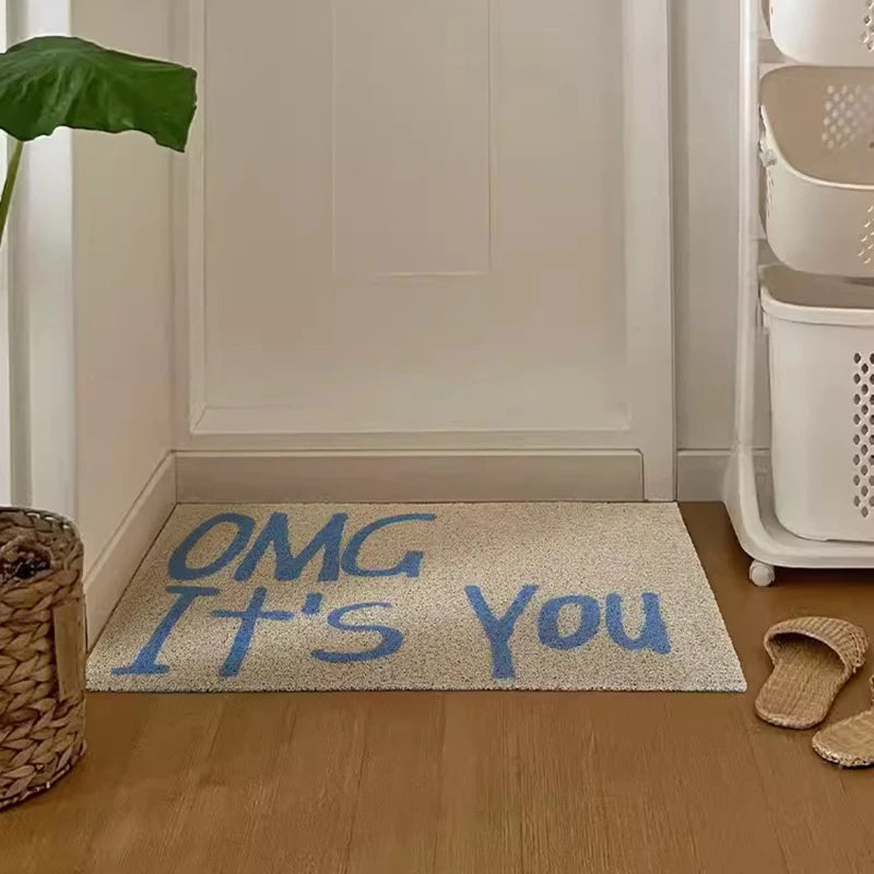 tapis pvc antidérapant moderne lettres omg imprimées beige clair bleu couloir extérieur 40x60cm 50x80cm