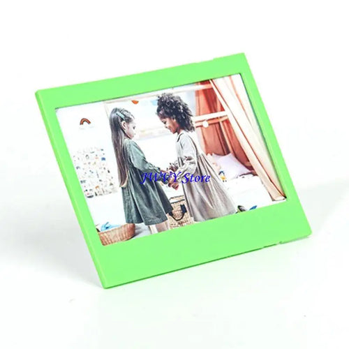 cadre photo moderne vert clair rose violet jaune acrylique opaque tringle familial