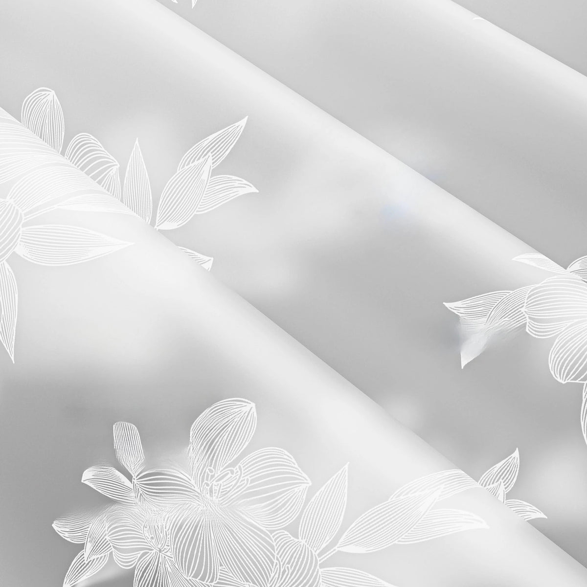 rideau douche blanc floral transparent moderne anneaux suspension 180cm