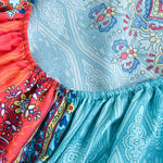 drap lit boho chic imprimé paisley motifs floraux rouge bleu orange jaune blanc double