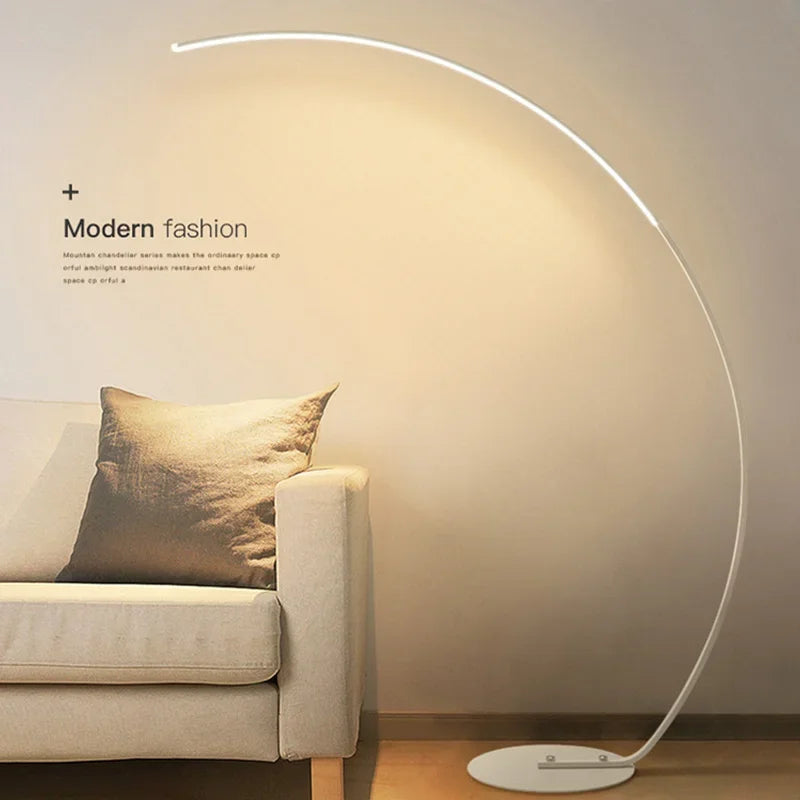 lampe pied arc moderne télécommande noir blanc beige bleu rouge violet minimaliste