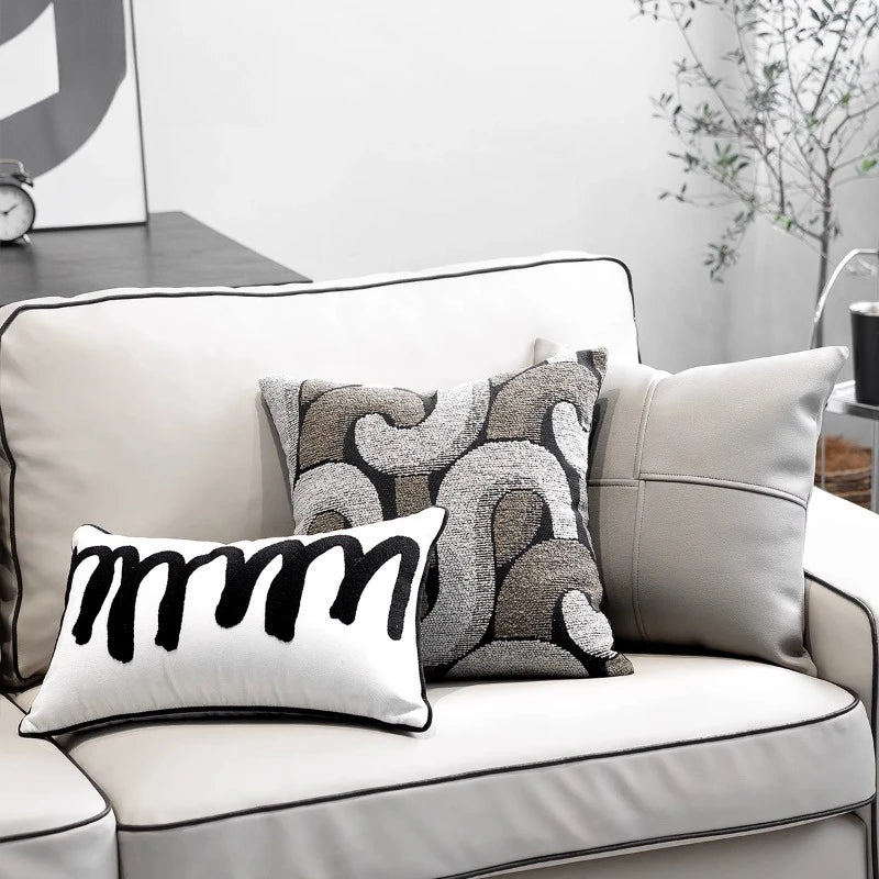 housse coussin gris motif géométrique polyester carré contemporain opacité décoration maison chambre salon