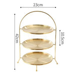 support desserts blanc doré vintage assiettes dentelle élégantes gâteaux crème glacée