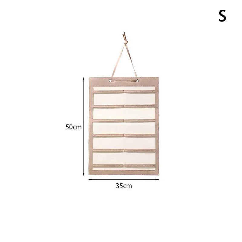 organisateur mural accessoires cheveux lunettes barrettes pinces élastiques nœuds fleurs peignes violet rose minimaliste