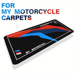 tapis antidérapant extérieur polypropylène polyester rayures diagonales texture veloutée moderne rouge bleu noir