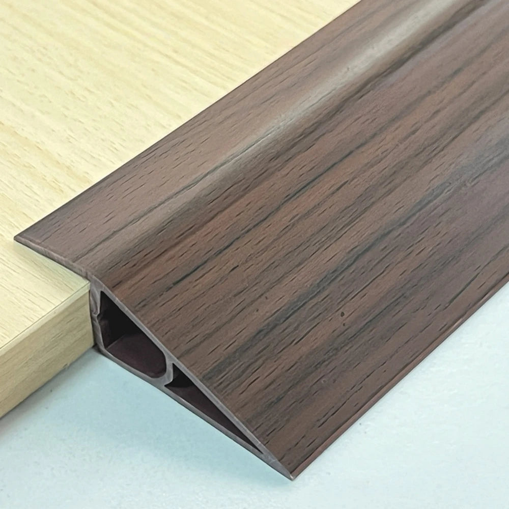 profil seuil adhésif pvc imitation bois marron foncé beige clair brun clair contemporain 1m