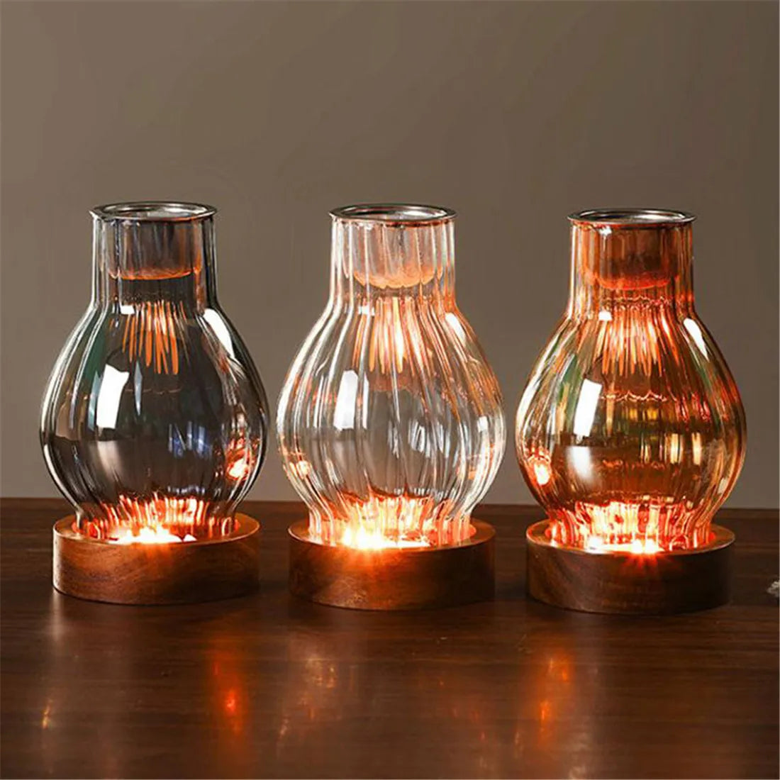 lampe poser moderne transparent base bois brun doré ridées minimalistes