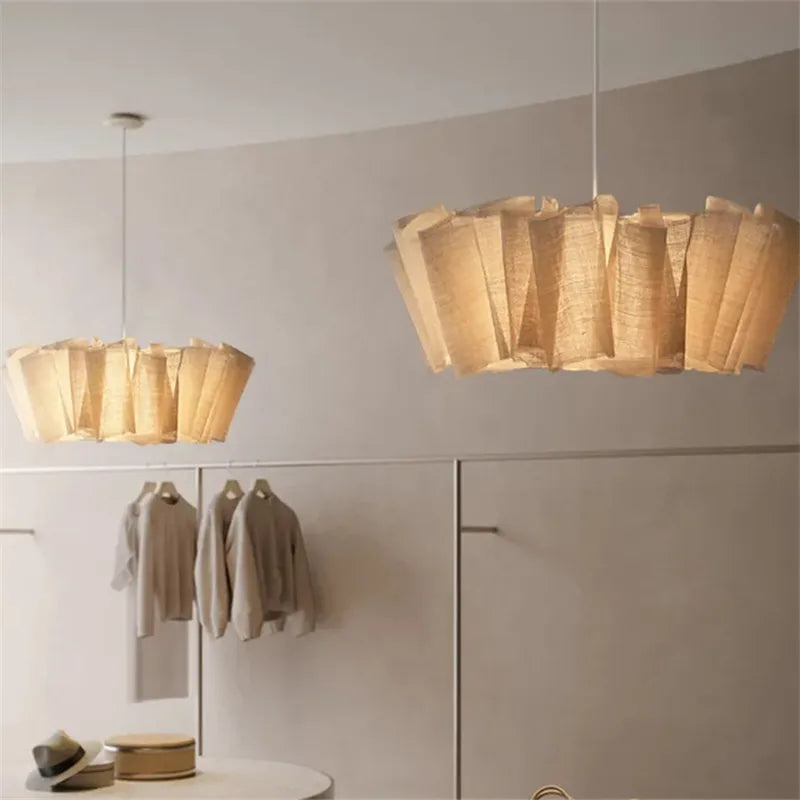 Suspension lumineuse moderne tissu beige clair rayé pliable salon chambre d'hôtel trois lumières