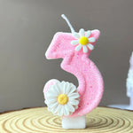 bougies anniversaire chiffres rose blanche marguerites paillette décoratives enfantines