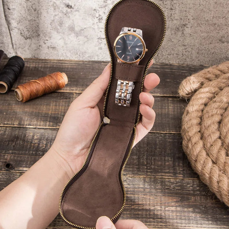 étui rangement montres cuir vert foncé velours compact zip dorée sécurité voyage