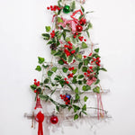 guirlande noël baies rouges feuilles vertes décoration intérieure noël traditionnelle festive adhésive naturelle artificielle