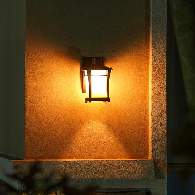 lampe murale extérieure bronze blanc translucent texture métallique classique rustique fixée mur