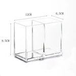 boîte rangement cosmétiques transparente moderne pinceaux crèmes rouges palettes carte crédit minimaliste organisateur