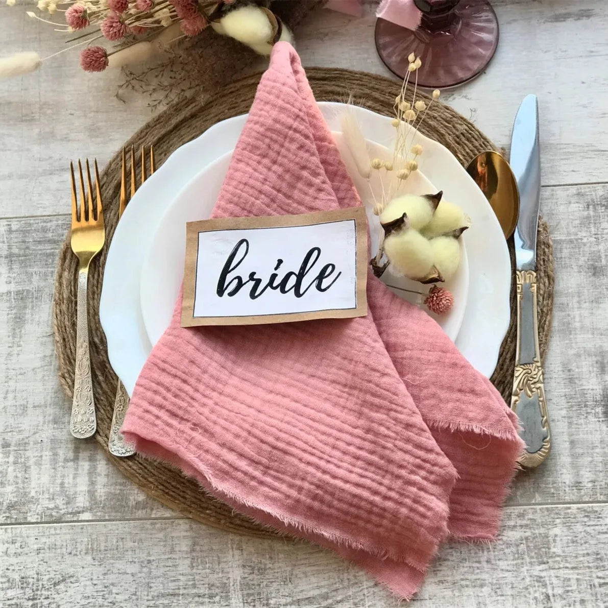 Serviette coton rose pâle rayures fines élégante table restaurant classique absorption'eau